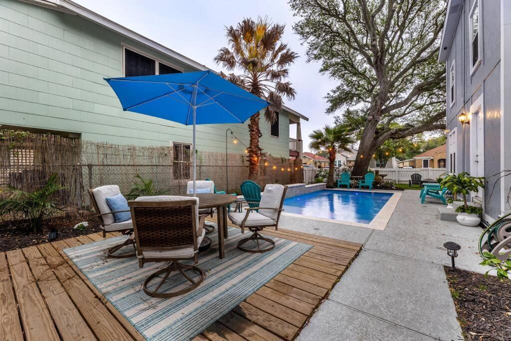 5/3 With A Heated Pool 2 Min From Beach, Updated Галвестън Екстериор снимка