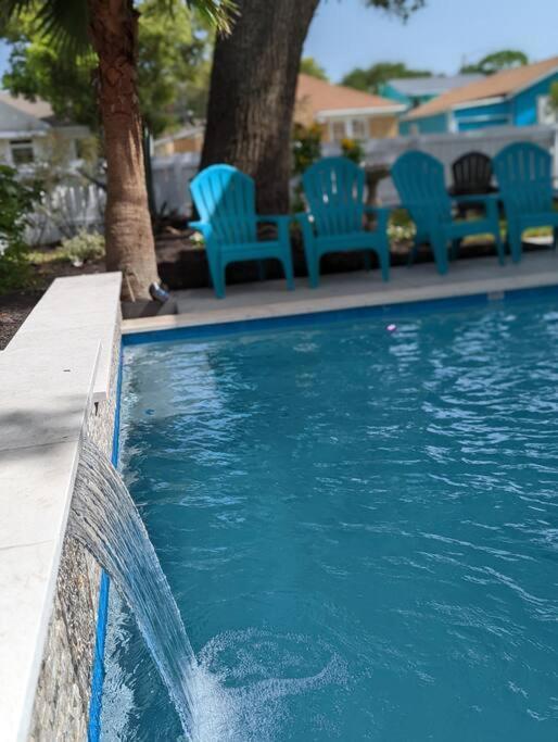 5/3 With A Heated Pool 2 Min From Beach, Updated Галвестън Екстериор снимка