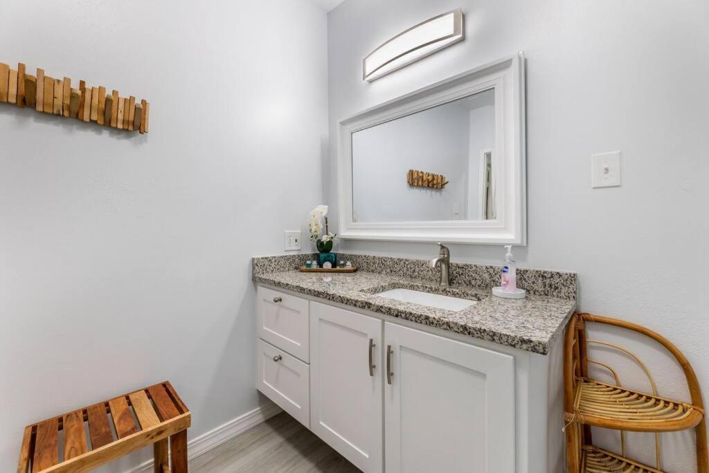 5/3 With A Heated Pool 2 Min From Beach, Updated Галвестън Екстериор снимка