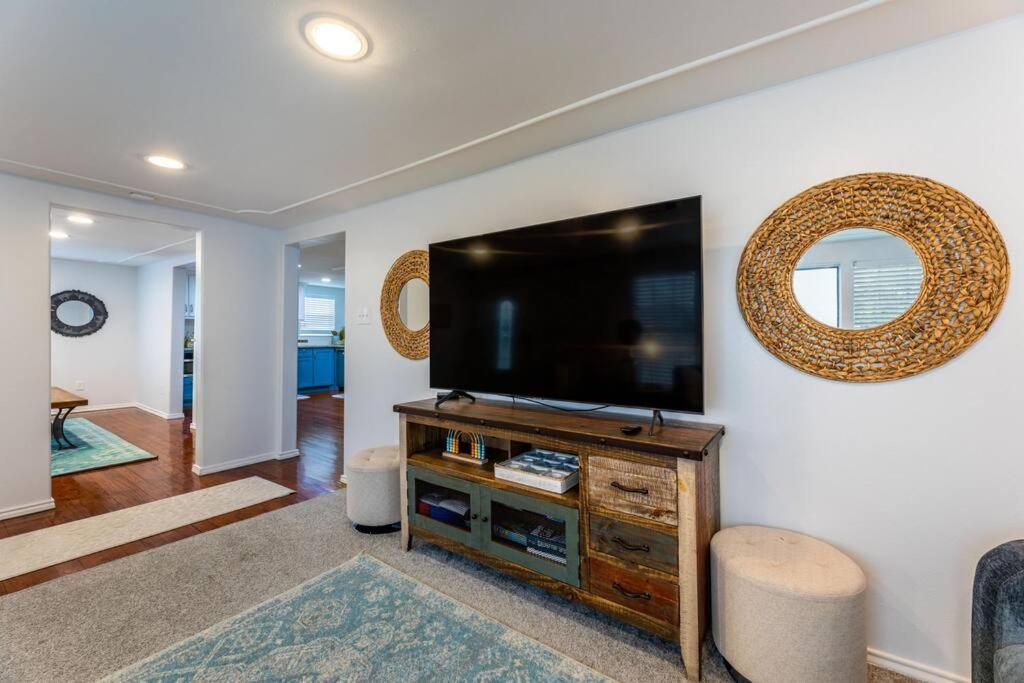 5/3 With A Heated Pool 2 Min From Beach, Updated Галвестън Екстериор снимка